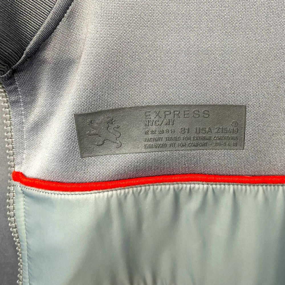 Express track jacket - Picture 3 of 5